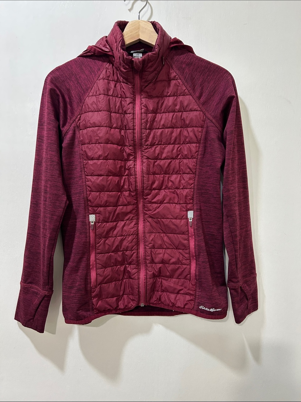 Eddie Bauer Women’s  Quilted Hooded Puffer Full Zip Jacket Burgundy Sz M